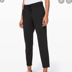 Lululemon On The Fly 7/8 Pant - Black (old version of Stretch High Rise Pant)